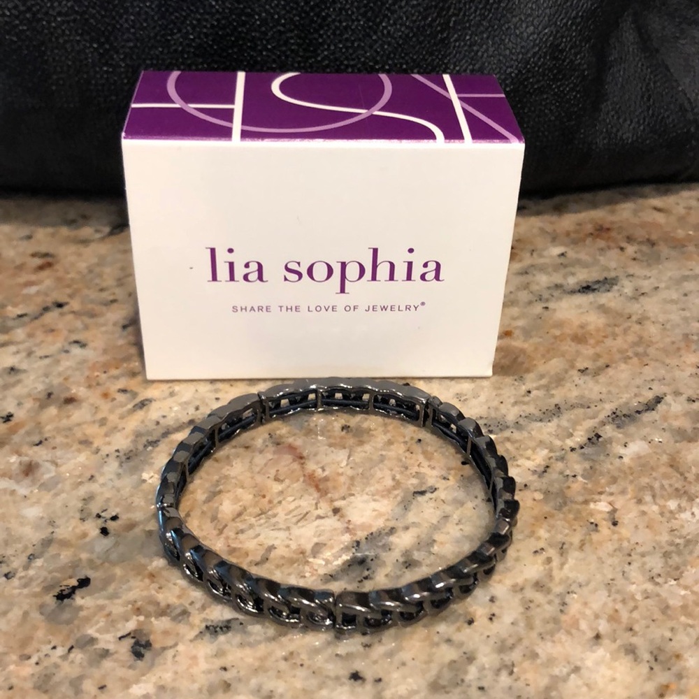 Lia Sophia Interlink Stretch Bracelet